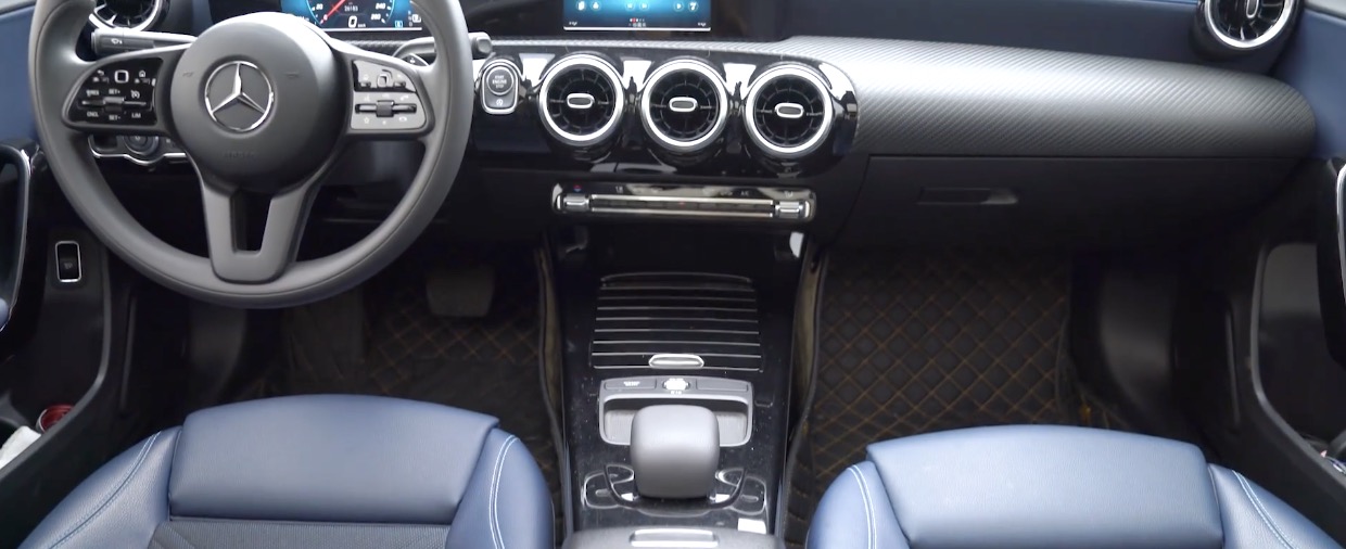 十几万的奔驰a180,十几万的a级车性价比