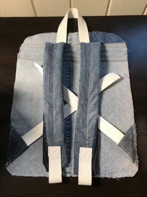 旧牛仔裤的废物利用改造,牛仔裤改双肩背包教程