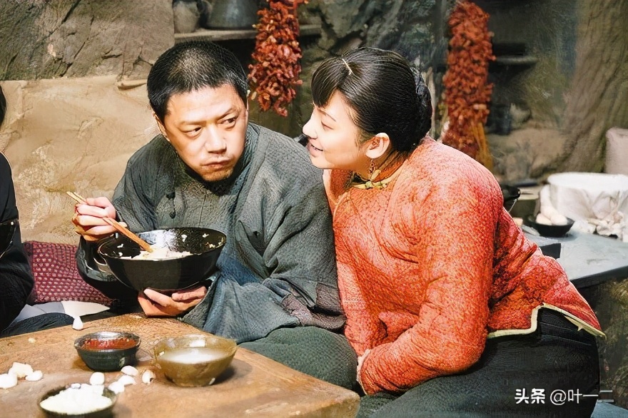 《白鹿原》原著：被新婚丈夫羞辱而自杀的小翠，她也曾反抗过命运