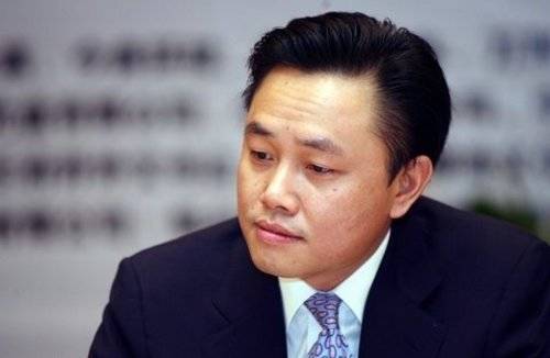 熬过12年铁窗生涯,黄光裕身后原来一直站着“不倒的靠山”