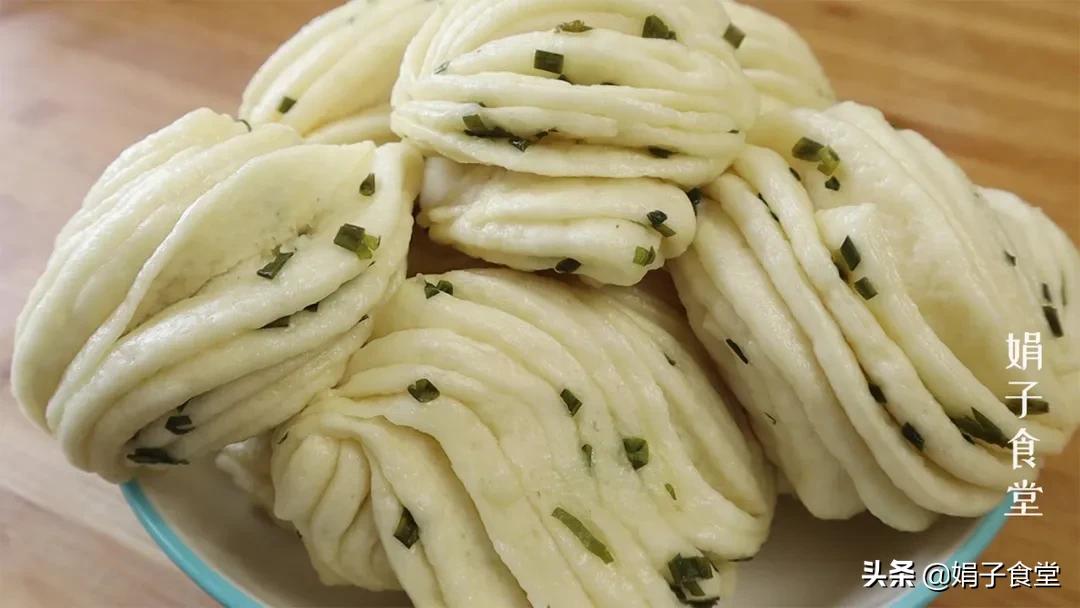 简单的花卷的做法拧法,简单花卷的几种拧法图解