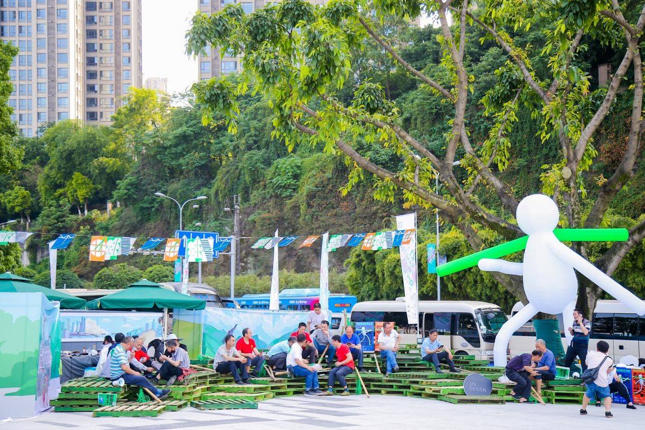 艺术走向公众广义策展沙龙在九龙滩广场成功举办