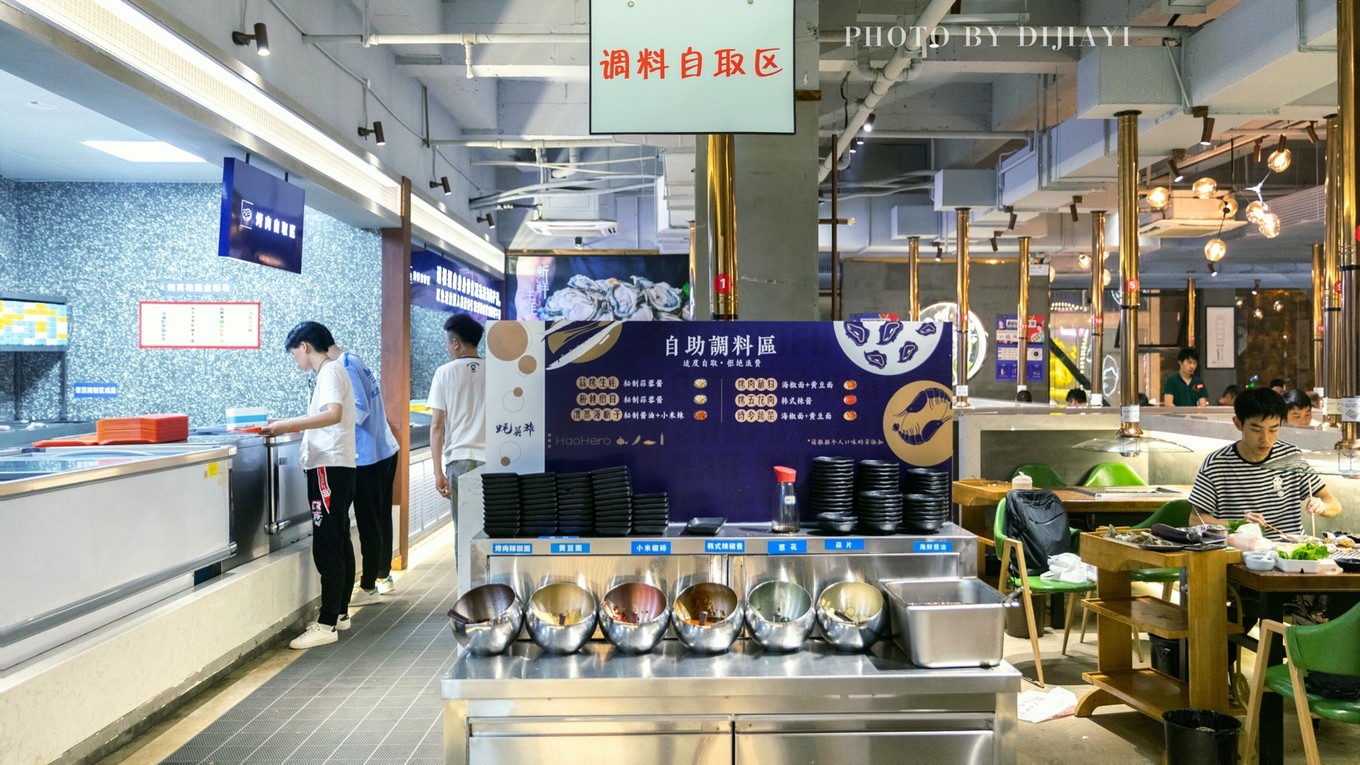 成都人气最旺的网红美食了解一下,成都万年场美食网红店