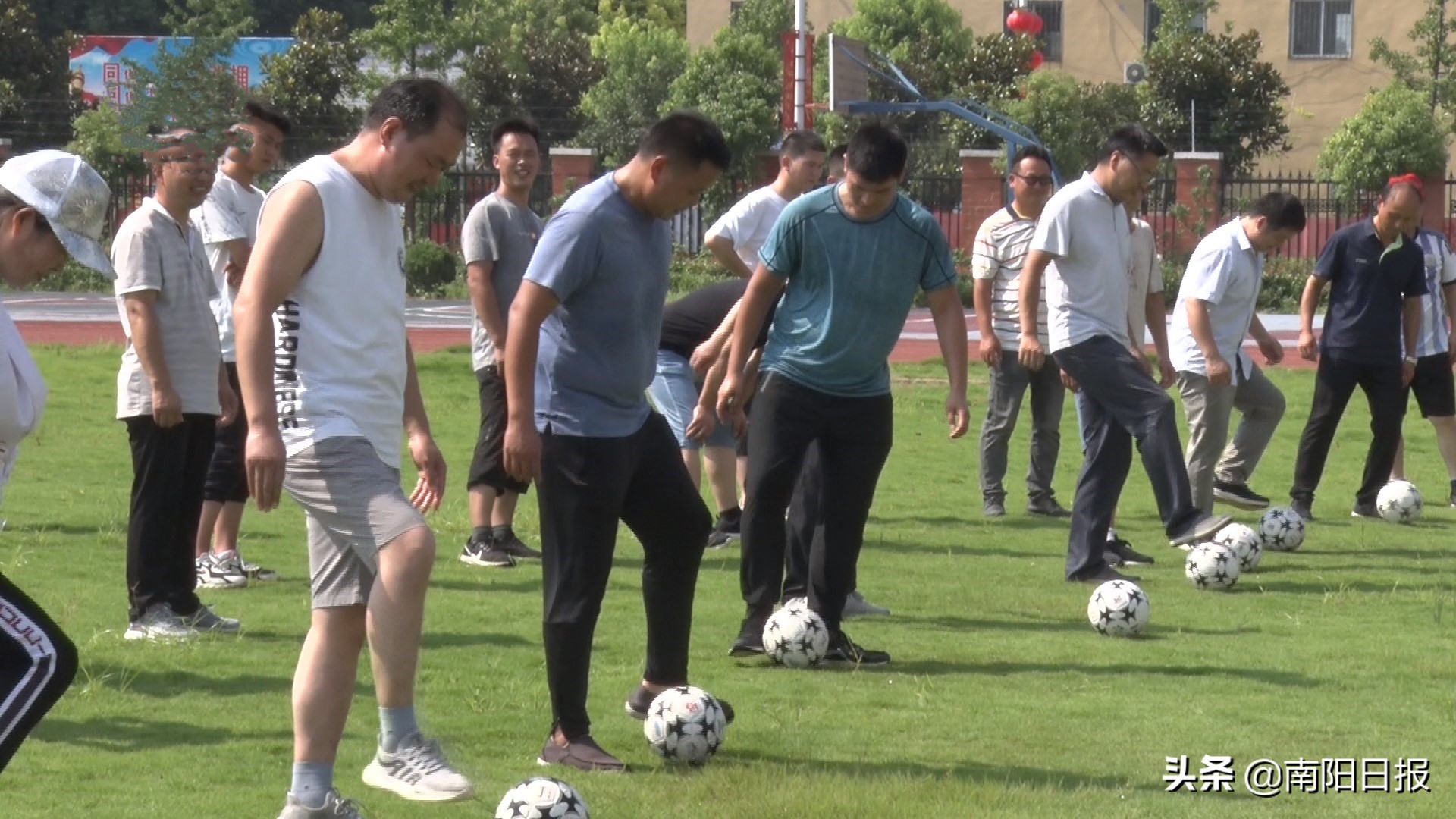 小学体育骨干教师提升培训,官庄工区免费技能培训