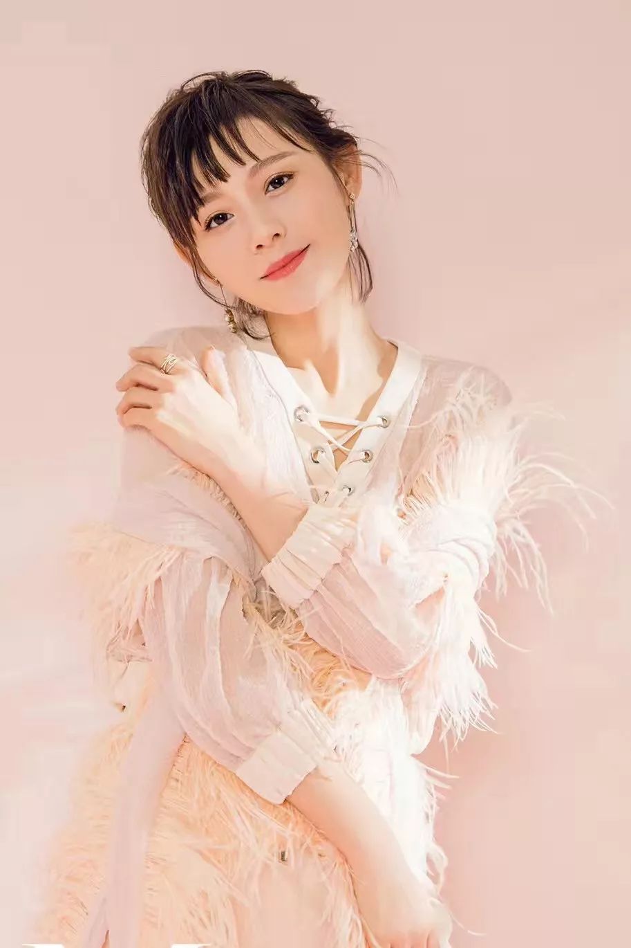 臻封面Vol.2|她是差不多小姐,更是狠角色美妈