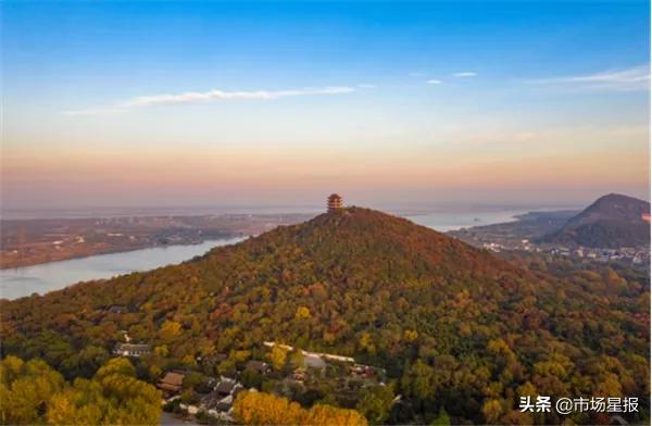 山水乐园室内,山水乐园的酷玩王国和山之王国