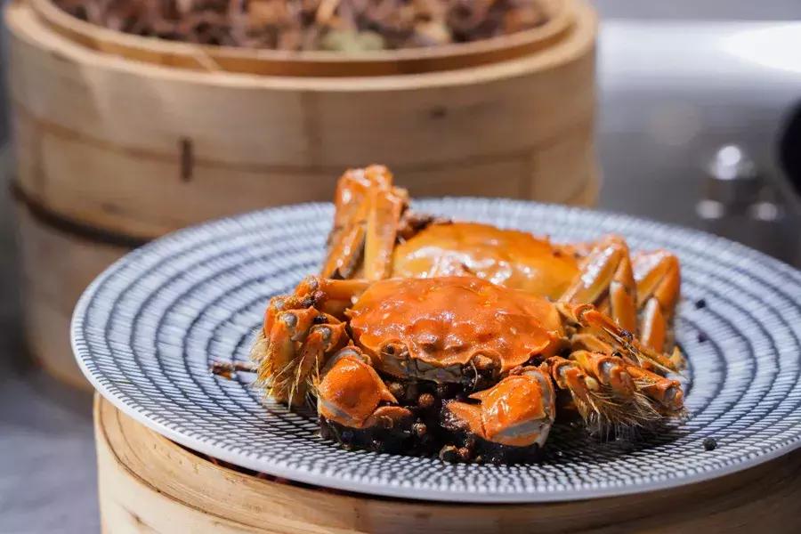 康得思自助餐厅蟹宴,金秋美味的大闸蟹盛宴