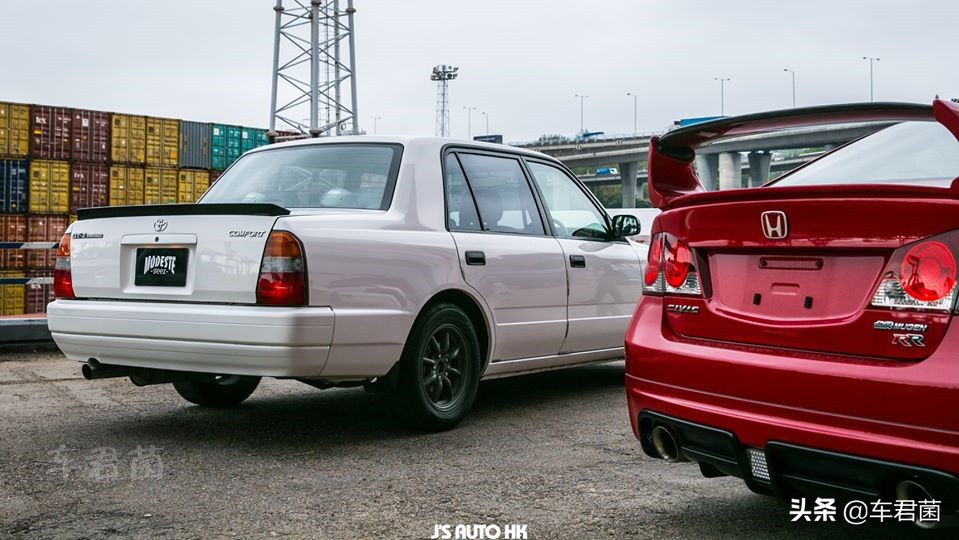 丰田皇冠出租车多美卡,丰田皇冠老款出租车