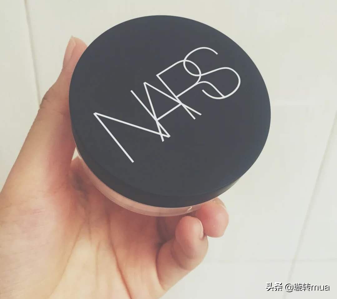 平价定妆散粉持久不脱妆,平价定妆散粉防水不脱妆