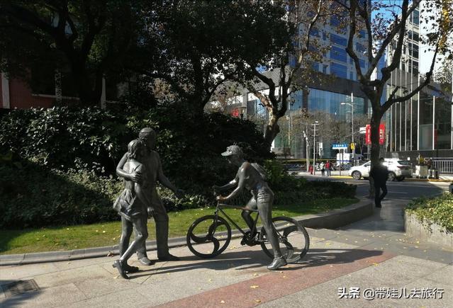 南京路步行街是上海最繁华街道,上海什么风情街最好