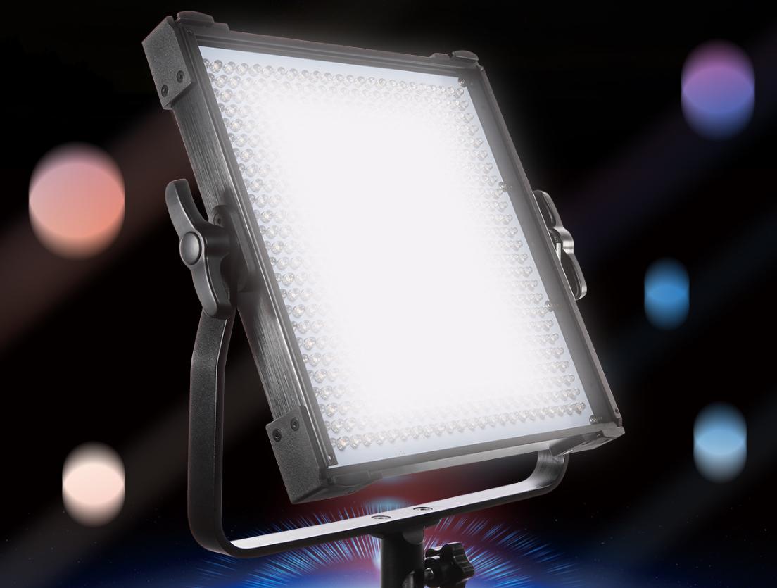 证件照用闪光灯好还是常亮灯,新手小白有必要买闪光灯吗