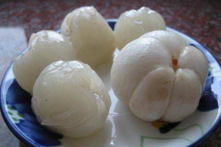 山竹怎么选才是最好的,买山竹怎么挑又甜又熟