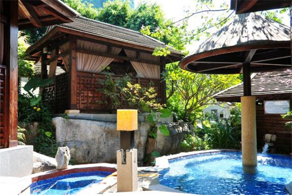 福建金汤湾温泉度假村,福建半月山温泉度假村