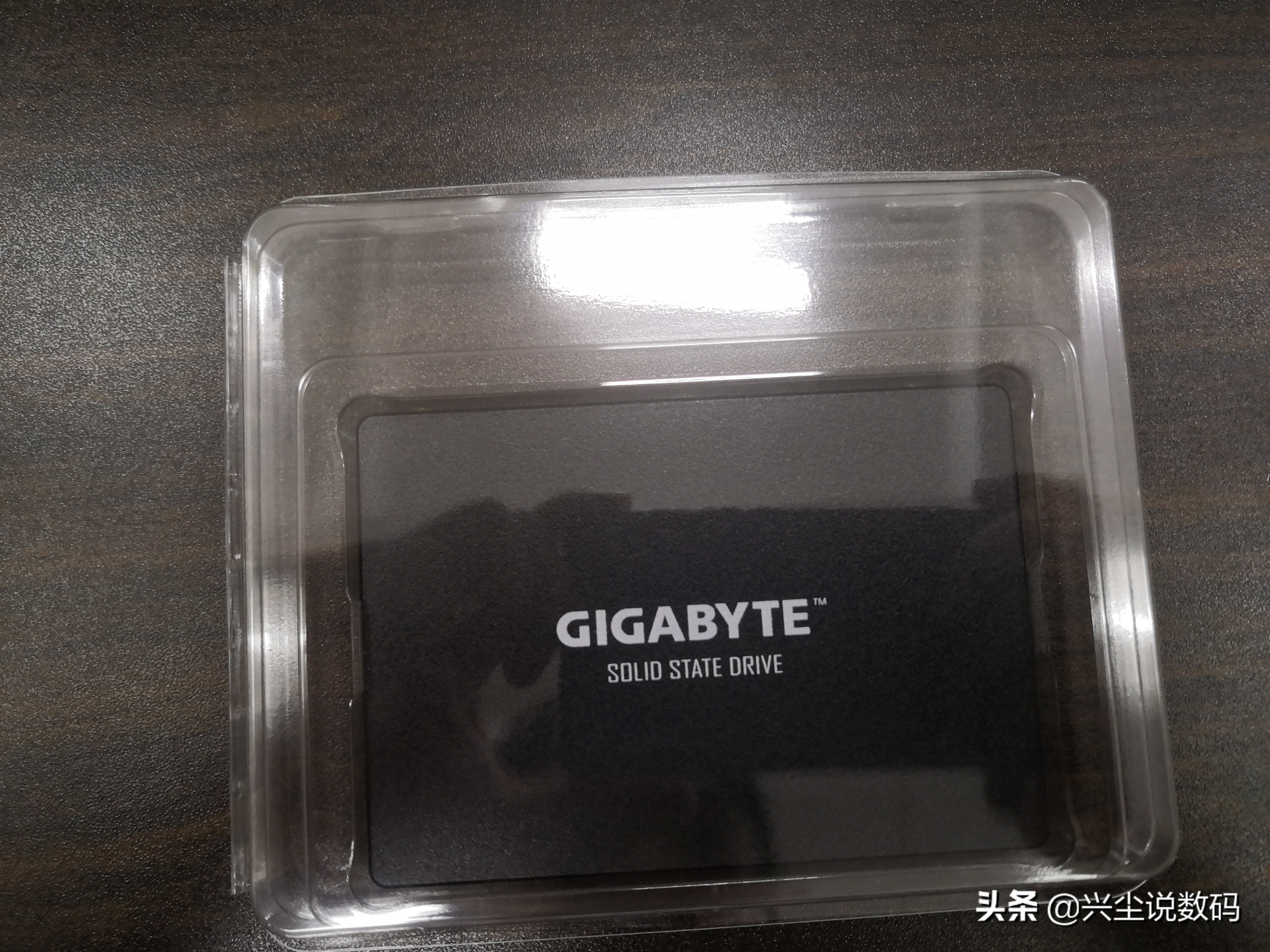 双硬盘一个固态一个机械,双固态硬盘+双机械硬盘