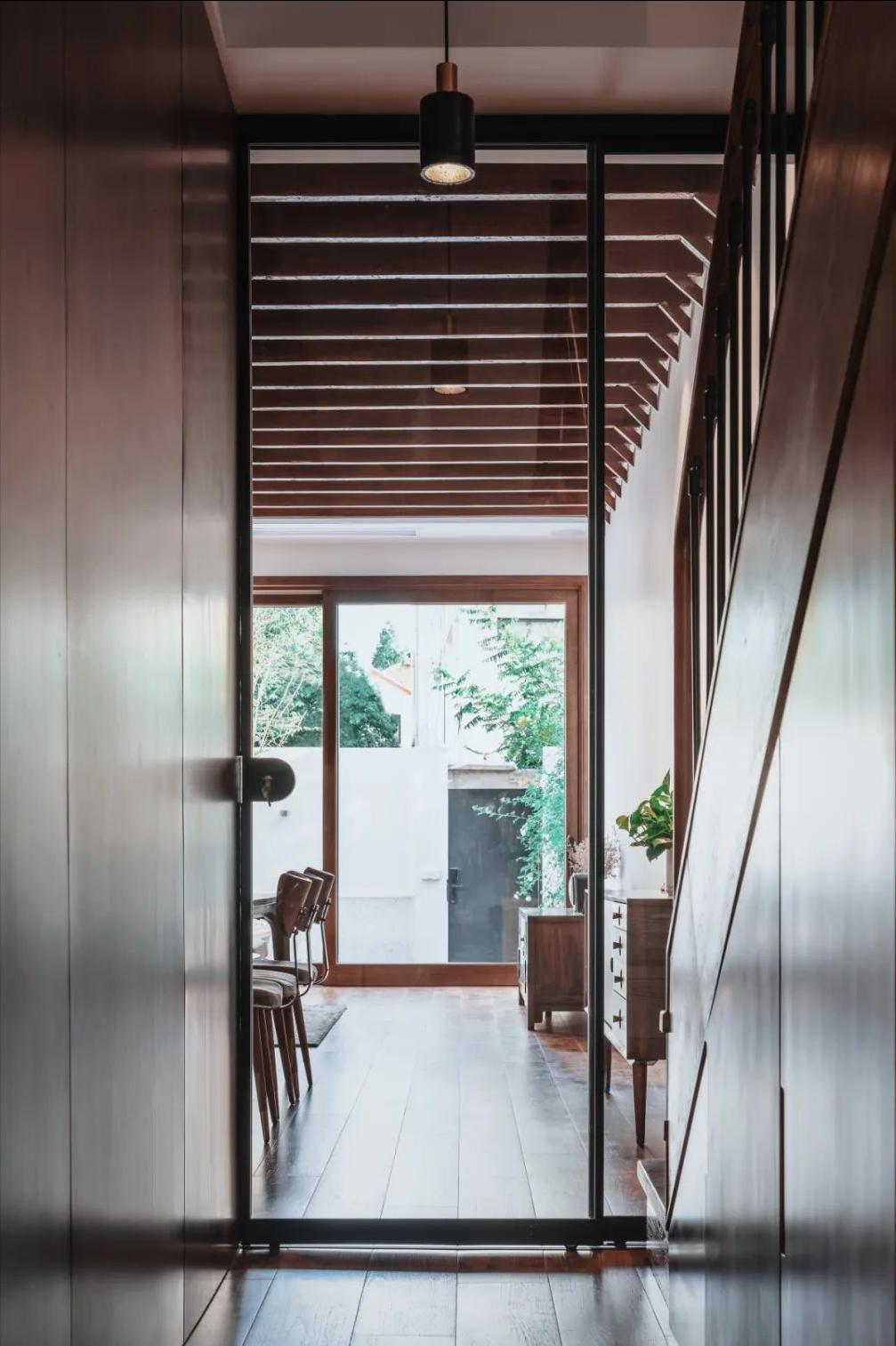 百年老宅的硬核改造全记录,百年老宅惊艳改造