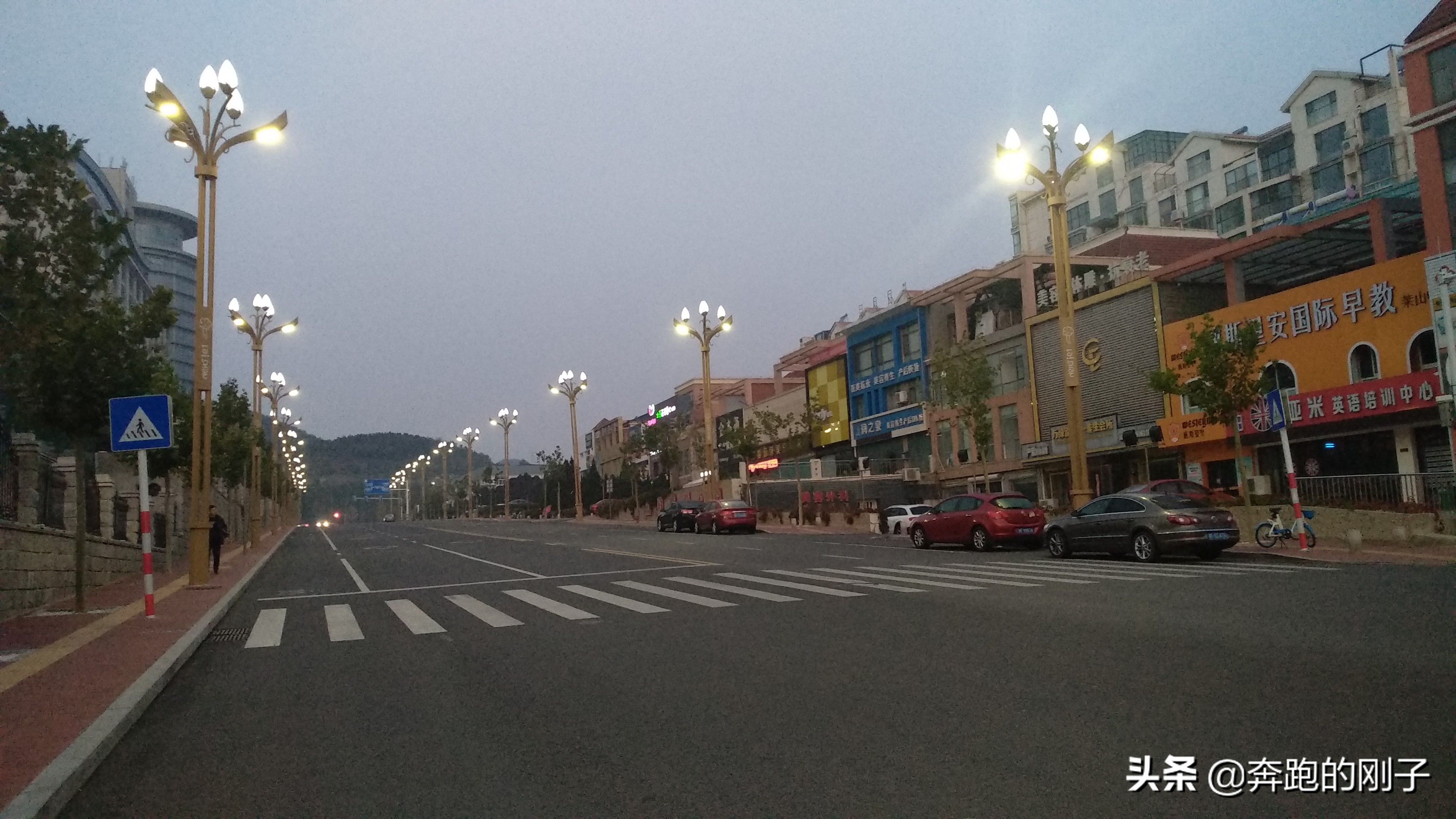 备战南京马拉松—10月19日打卡烟台大学，海边日出