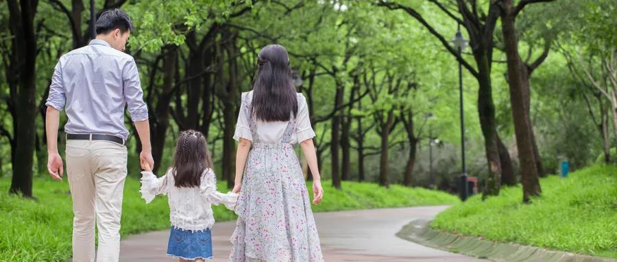 加拿大移民：“一人申请，全家移民”，到底哪些亲属可以随行？