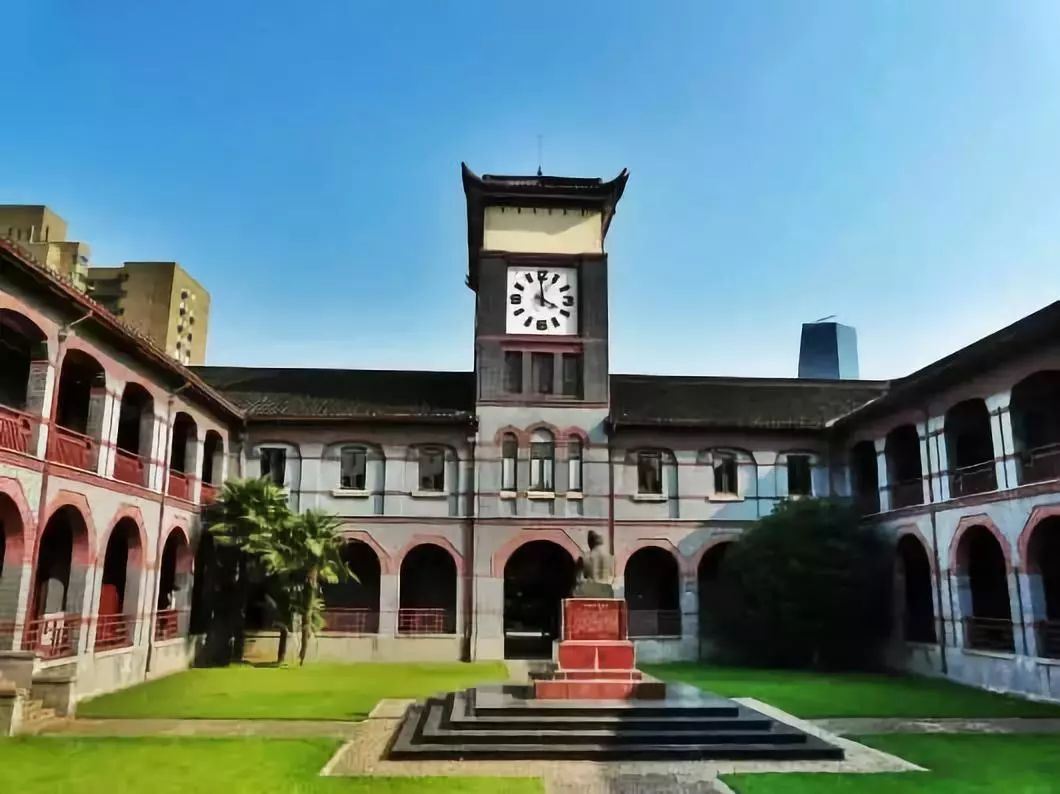 上海十里南京路,一条20路,今年它92岁了!