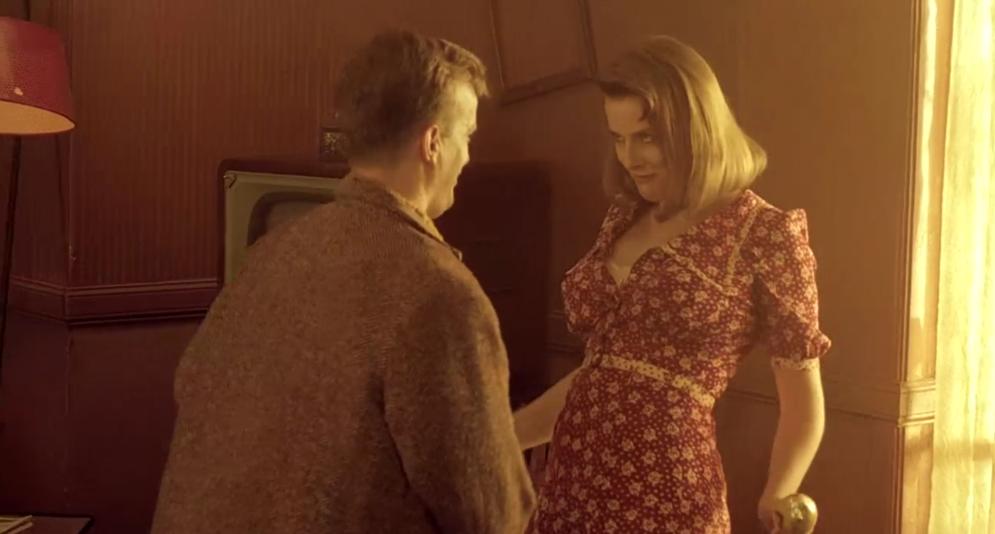 一部人吃人的荒诞喜剧，进了法国孙二娘的黑店，吃与被吃你没得选