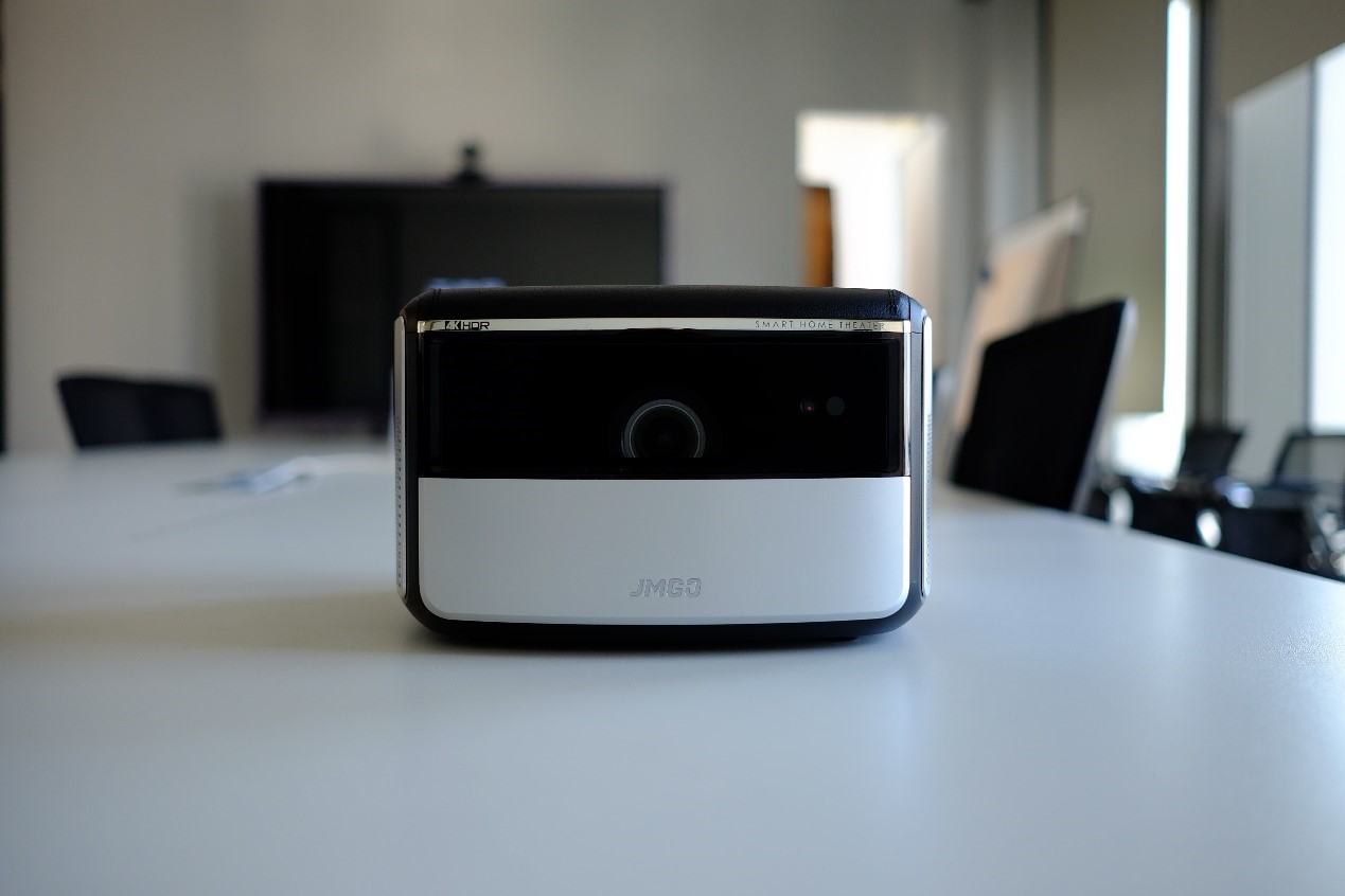 坚果x3投影,坚果4k超高清投影仪效果