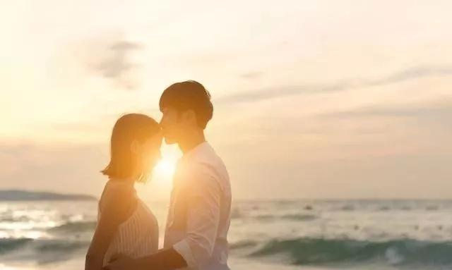 惹处女座男朋友生气了该怎么哄,异地恋男朋友生气了教你一招哄好