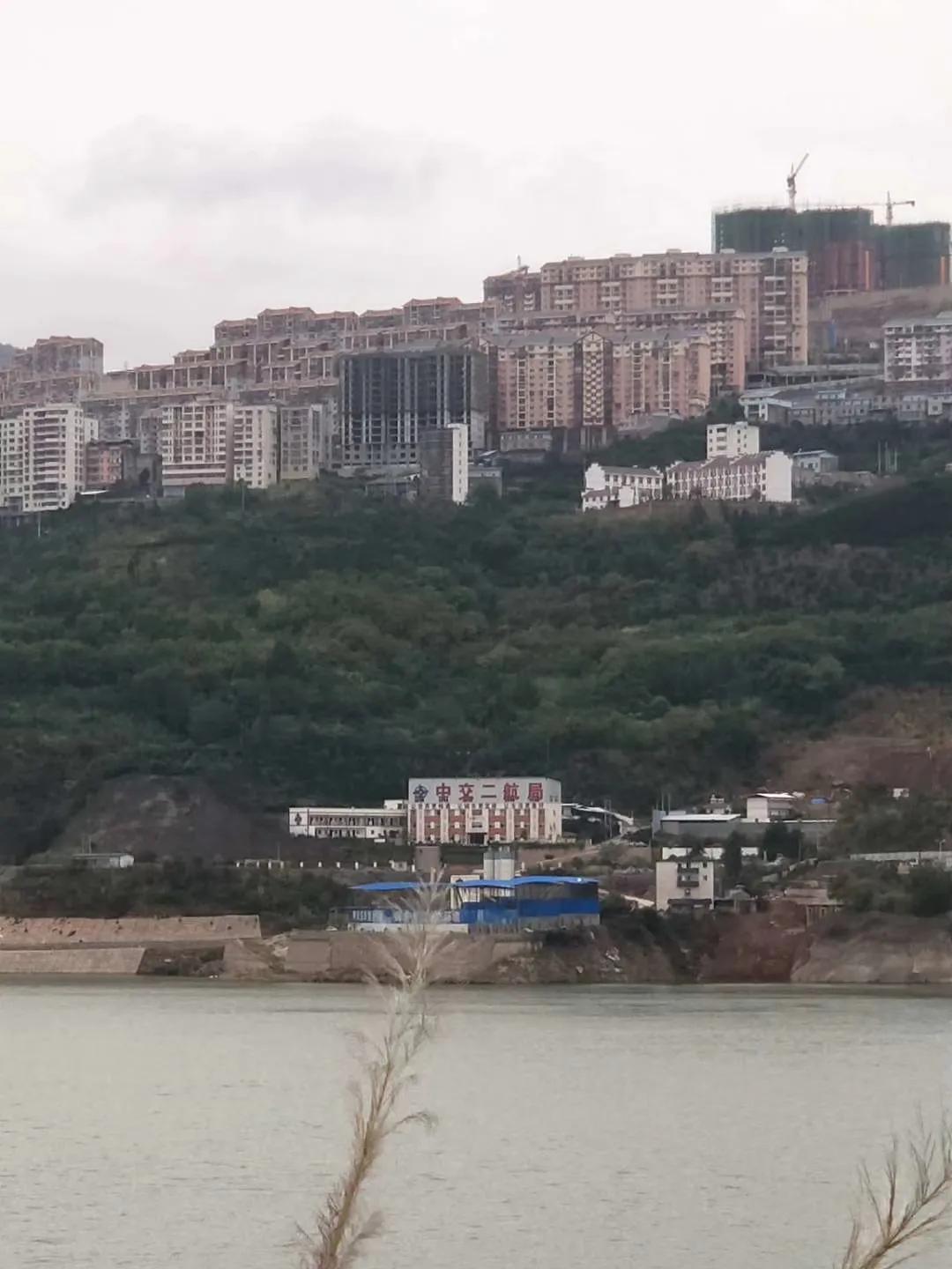 中国最美县城巴东,巴东最美的山