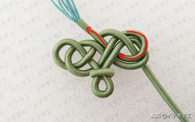 最新编绳带结花项链教程,项链绳中间花结教程