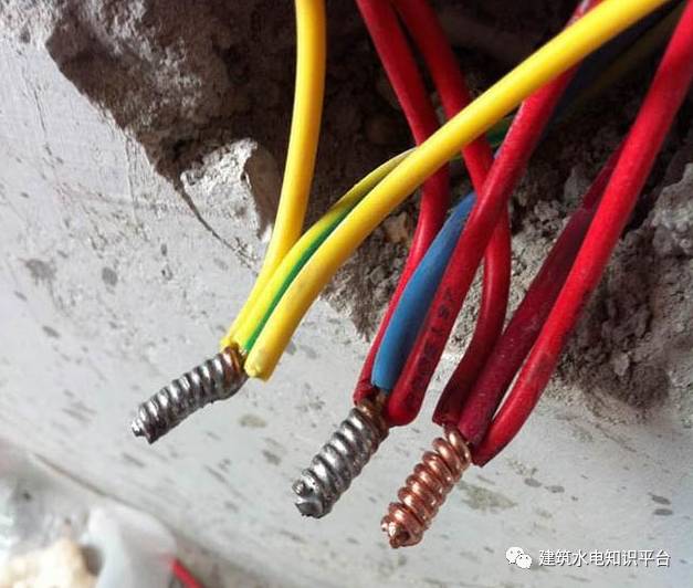 五眼开关插座怎么安装,空调开关插座安装方法