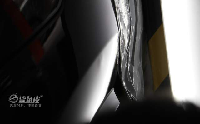 宝马x3后叶子板什么材质,宝马x3车门凹陷修复多少钱