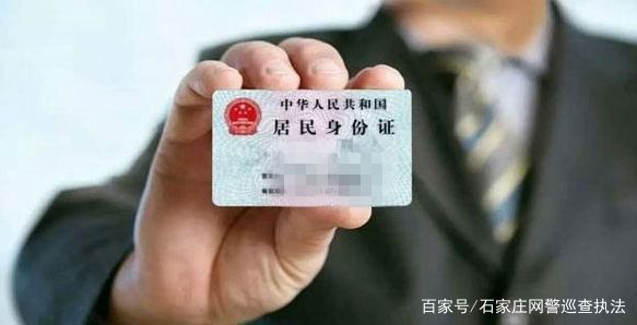 女孩给男性朋友发照片危害,细思极恐女生视频