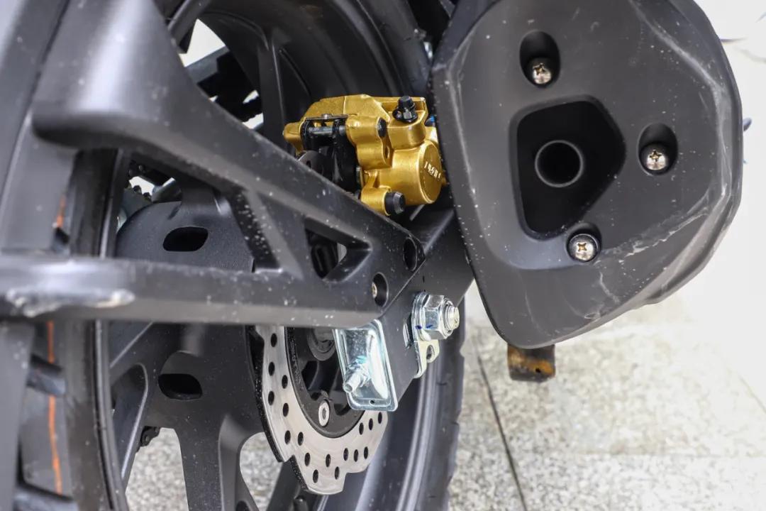 新款cb190x摩旅版需要改什么,cb190x猛鸷摩旅和标准版