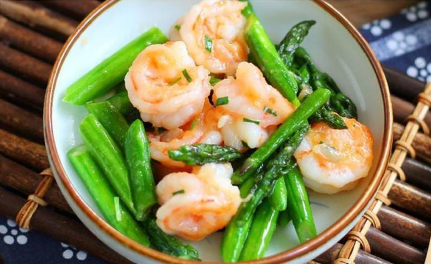 芦笋最好吃的六种做法,爱吃芦笋炒香菇