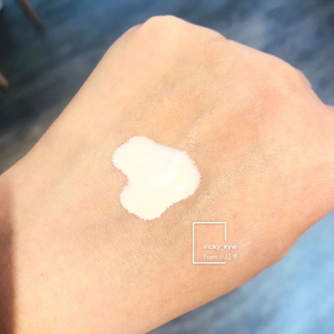 妆前乳和隔离有什么区别吗,妆前乳和隔离有区别吗