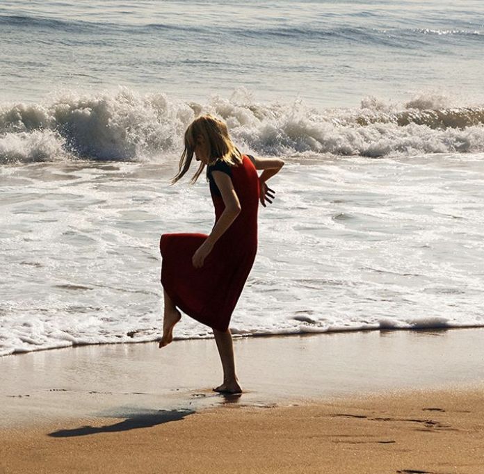 excuseme！这瓶标价65万的超大号香水，真有人买？