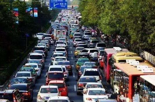 古城西安车如川,橙色新车真好看,这些“小黄蜂”是什么来头?