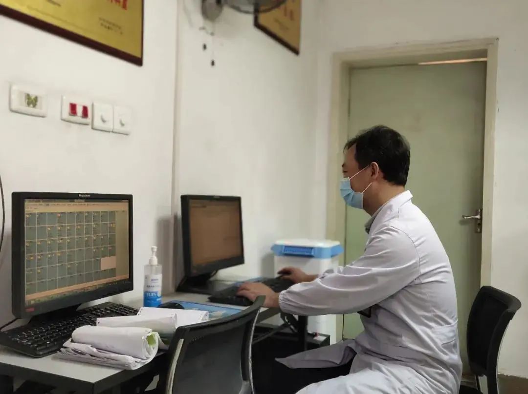 最美医护人员每日晨间一练,最美一线医务人员