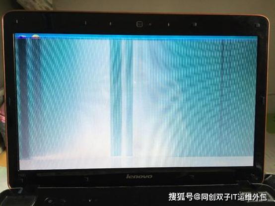 电脑出现自动调整一直闪屏怎么办,windows10电脑闪屏怎么解决