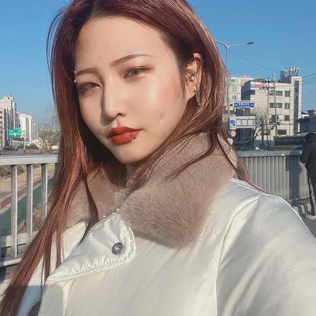 爱纹身的小姐姐,喜欢有纹身的小姐姐