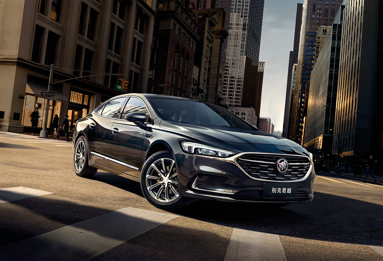 别克君越201820t精英版是6at还是9at,19万公里的别克君越值得要吗