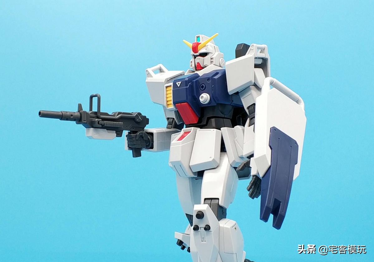 模玩机设：“爱娜，我喜欢你！”HG新生陆战型高达