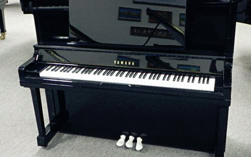 百年雅马哈：如何制造一架靠“音质”取胜的钢琴？