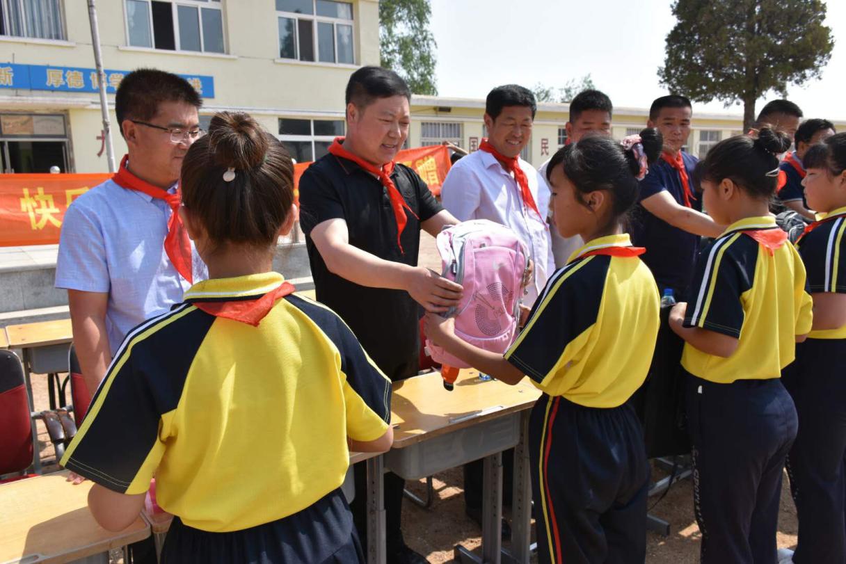 「我和我的村儿」锦州义县榆钱沟村第一书记姜超:跟我的村儿结下不解之缘