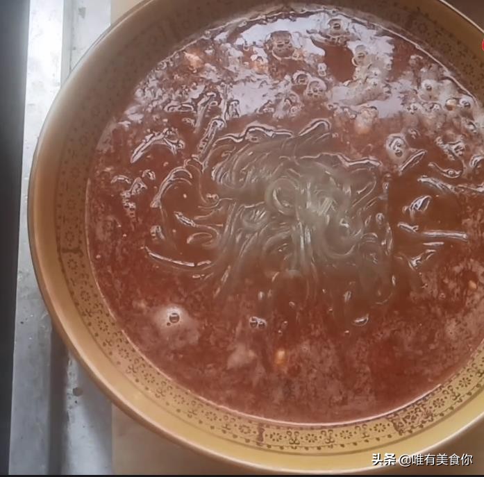 广受好评的酸辣粉加盟,正宗酸辣粉做法加盟