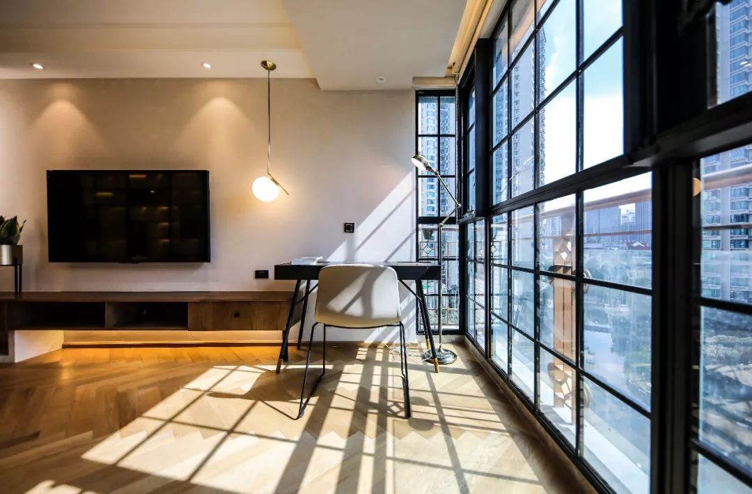 *窥偷**了22位朋友的客厅,我发现小户型变大,大户型变豪的神仙操作