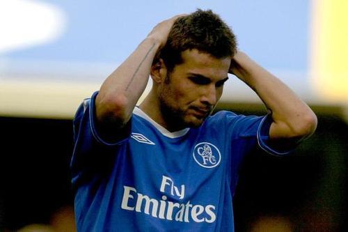 背着美女老婆沾花惹草的意甲神锋，最爱高数题，曾被穆里尼奥雪藏