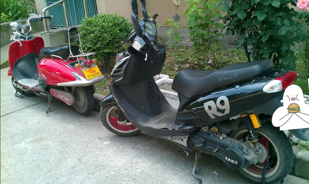 本田裂行踏板摩托长途改装,本田裂行125踏板跑山视频