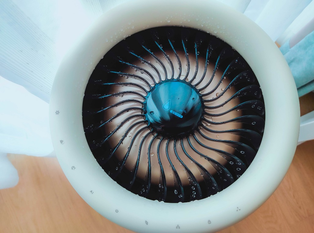 加湿器测评让我们告别冬日干燥,干燥的冬季加湿器选哪款