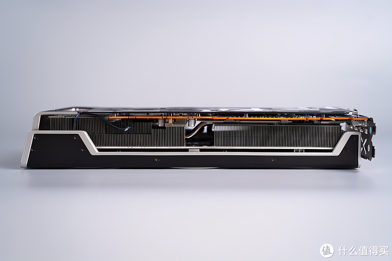 乔家一物:大号ITX装机分享,黑白美学的体现