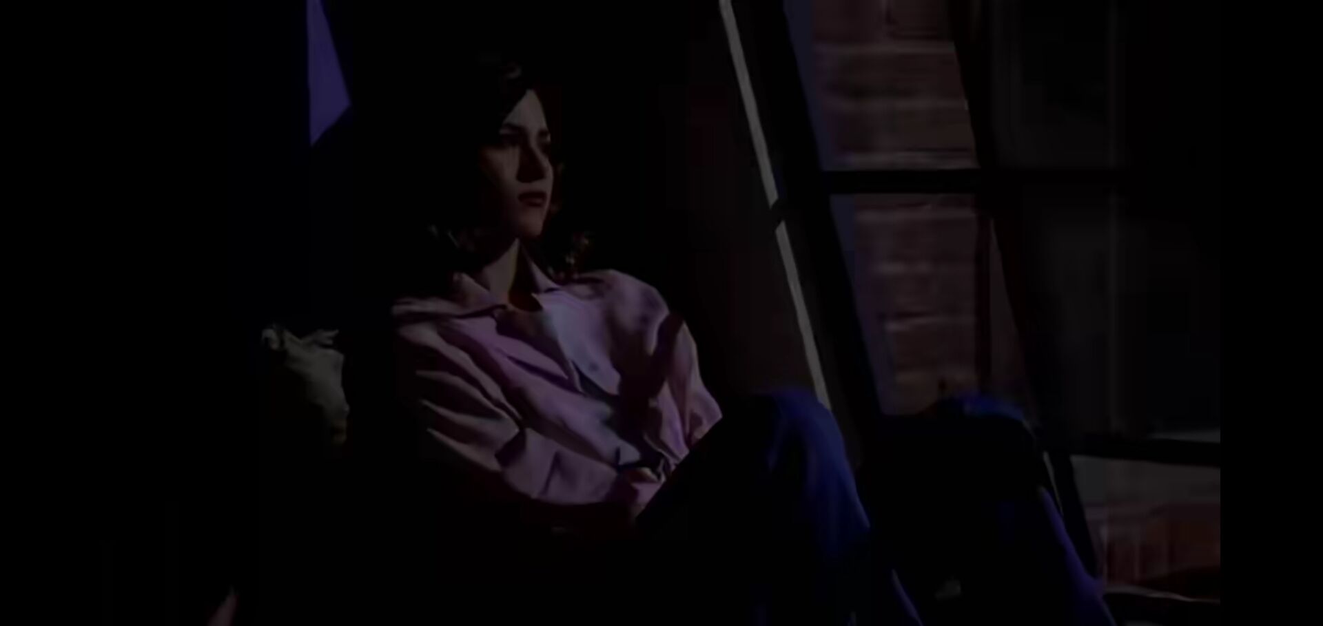 老友记发现钱德勒和莫妮卡的恋情,老友记莫妮卡有个新室友