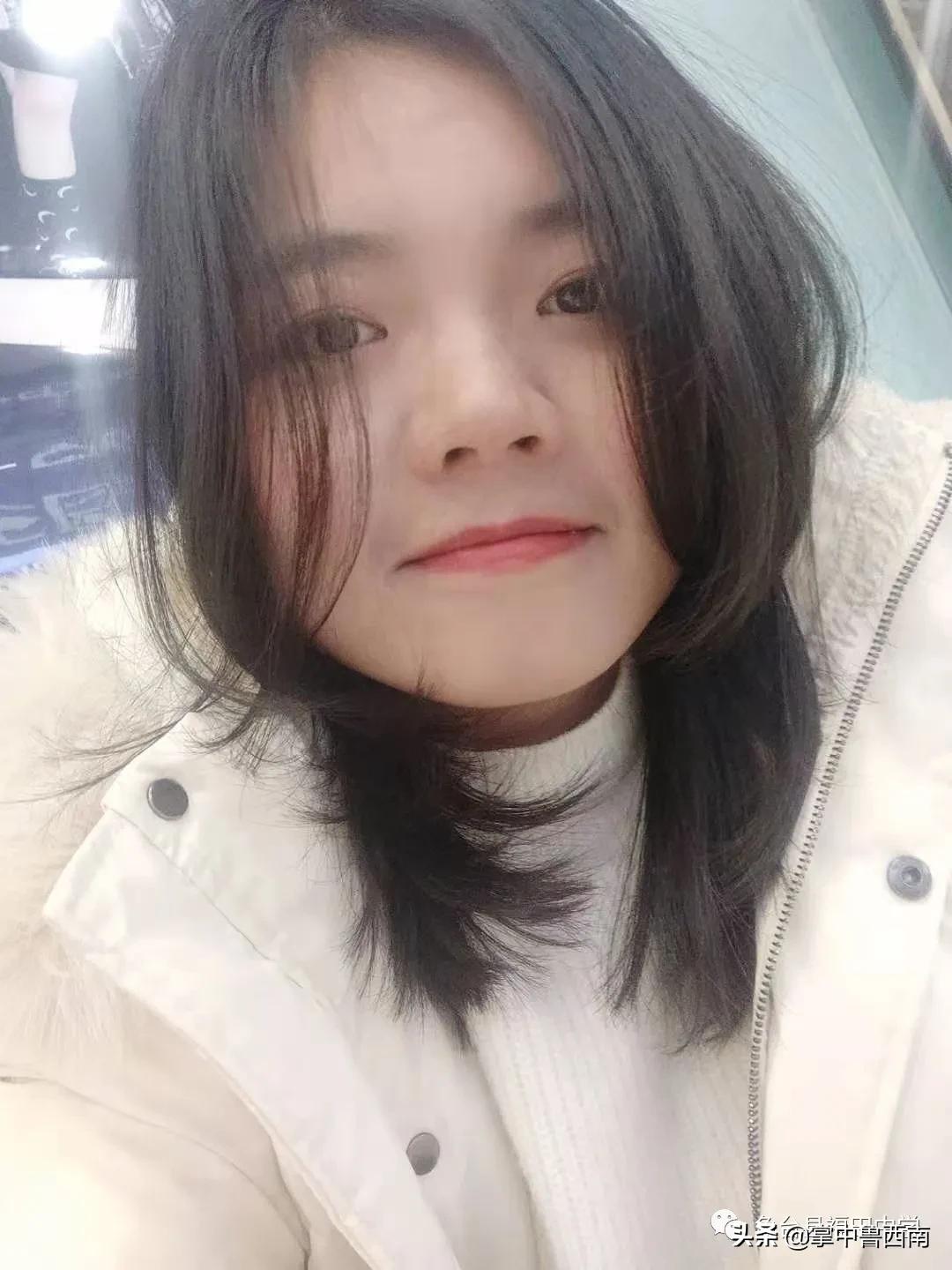 三八妇女节致敬了不起的她简报,三八妇女节致敬了不起的她卡片